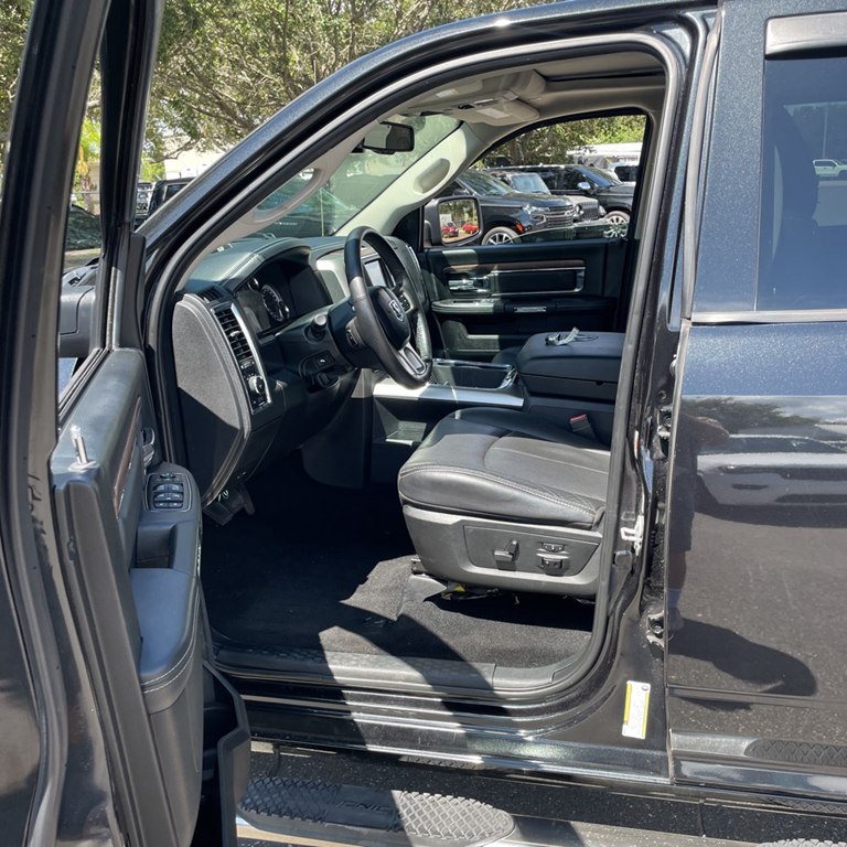 Photo 13 of this RAM 1500