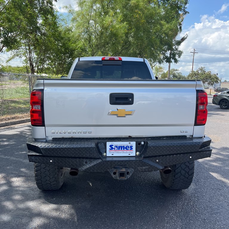 Photo 5 of this CHEVROLET SILVERADO 2500