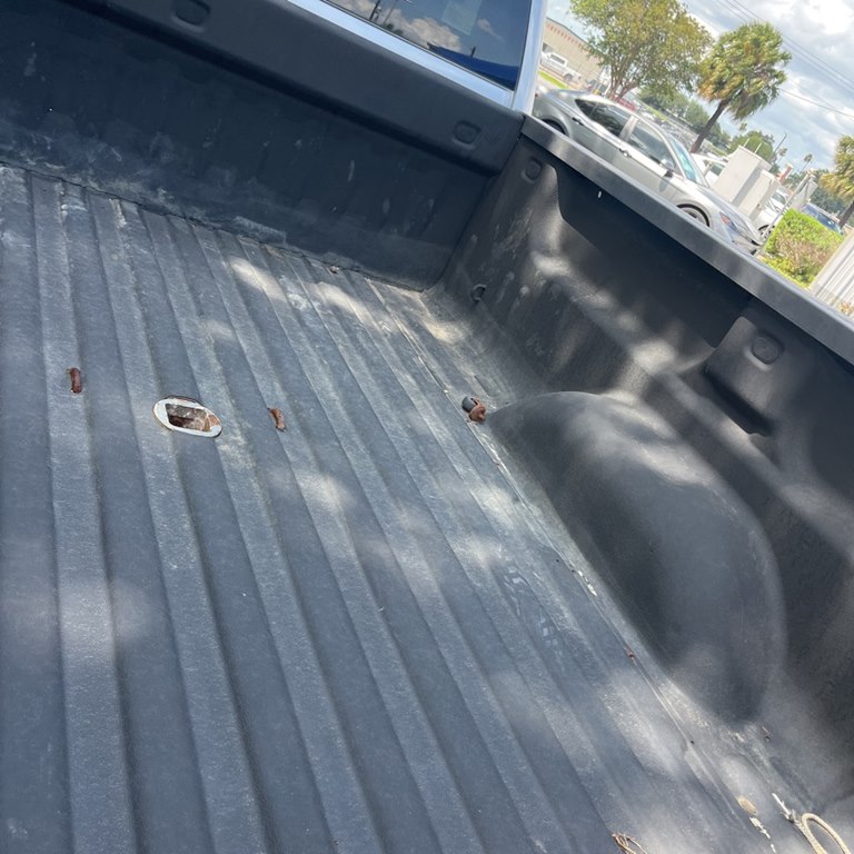 Photo 14 of this CHEVROLET SILVERADO 2500
