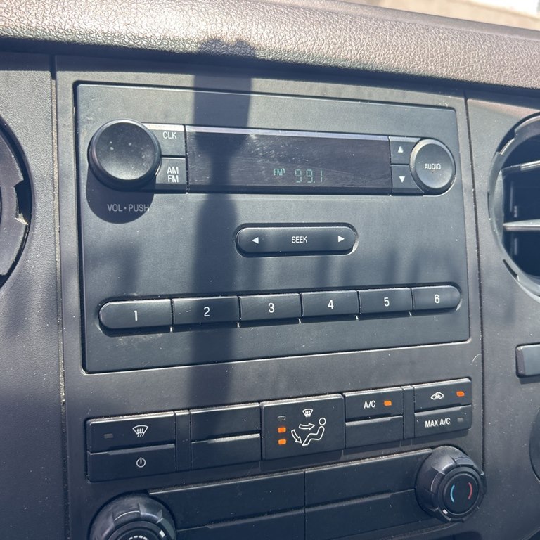 Photo 10 of this FORD F250