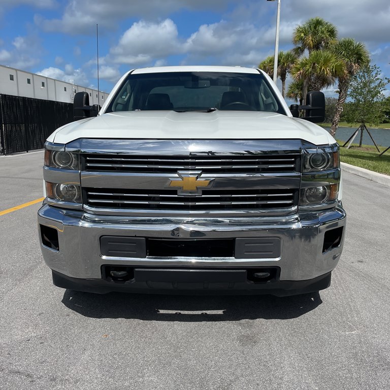 Photo 5 of this CHEVROLET SILVERADO 2500
