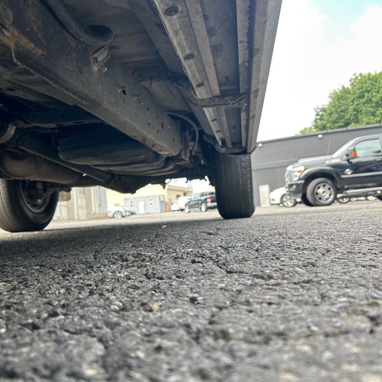 Photo 12 of this TOYOTA TACOMA