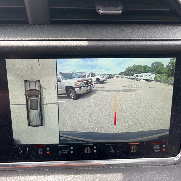 Photo 8 of this GMC YUKON XL