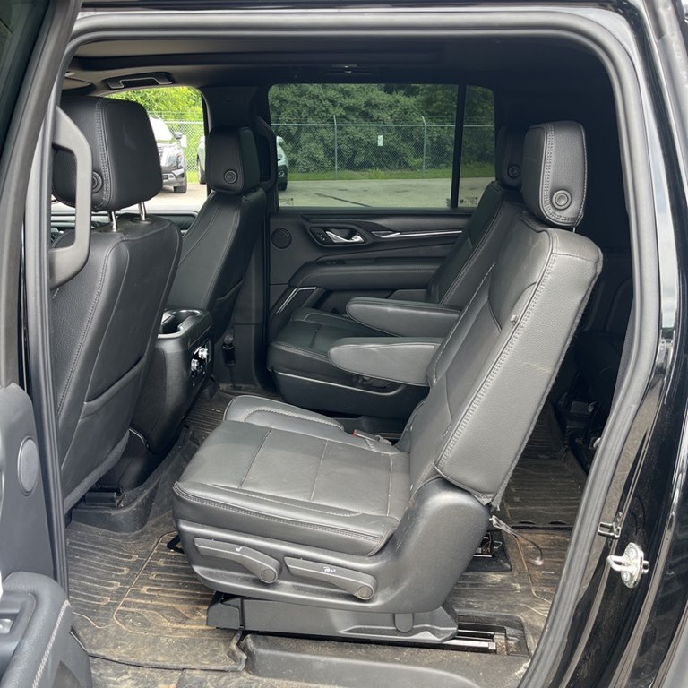 Photo 13 of this GMC YUKON XL
