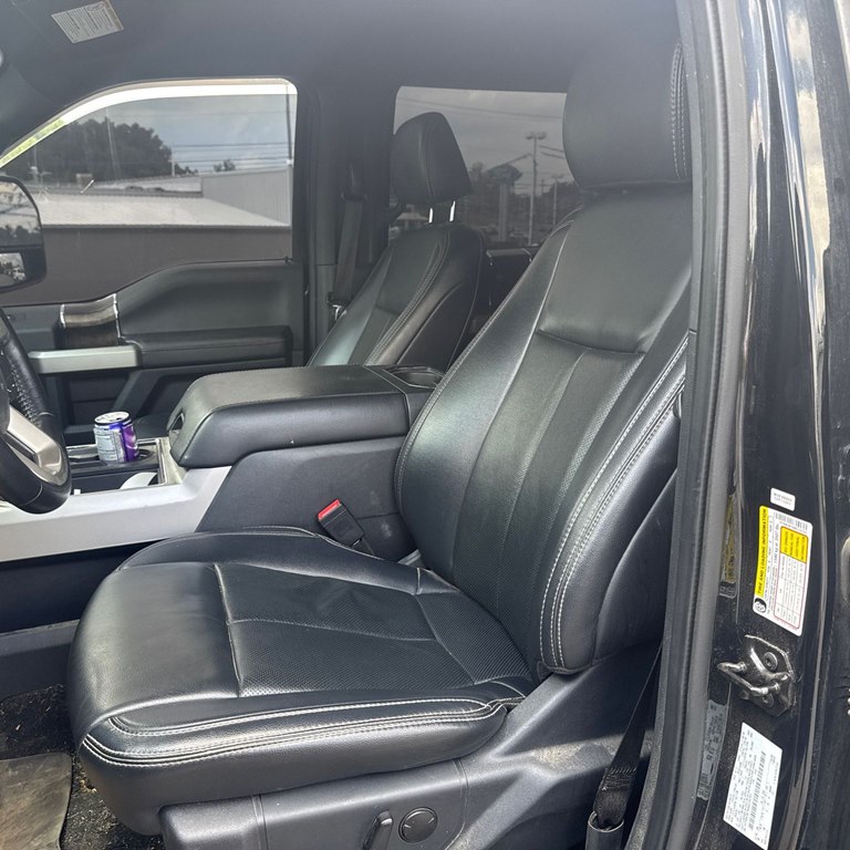 Photo 7 of this FORD F350