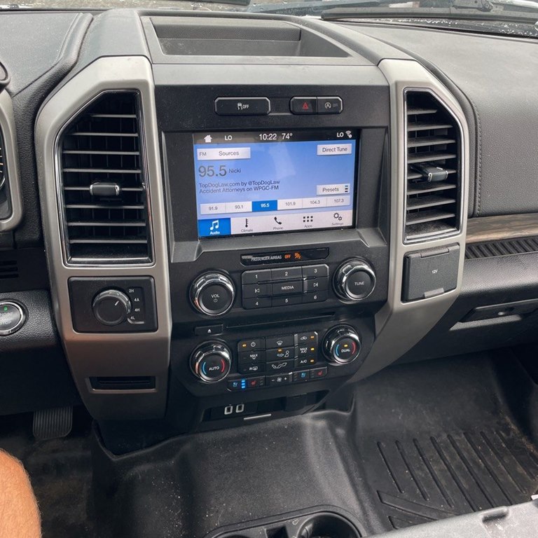 Photo 9 of this FORD F150