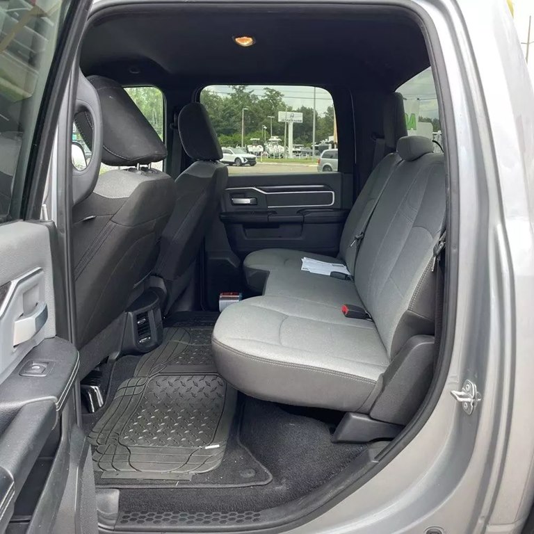 Photo 12 of this RAM 2500