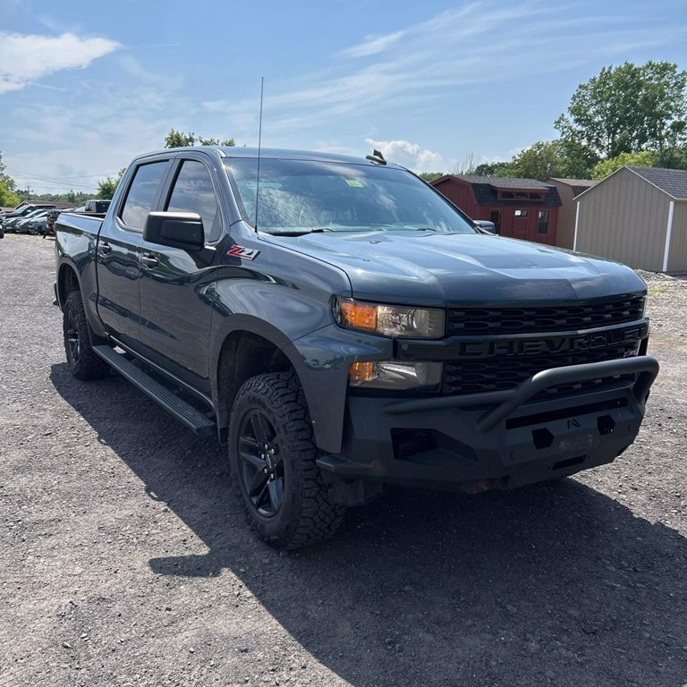 Photo 2 of this CHEVROLET SILVERADO 1500
