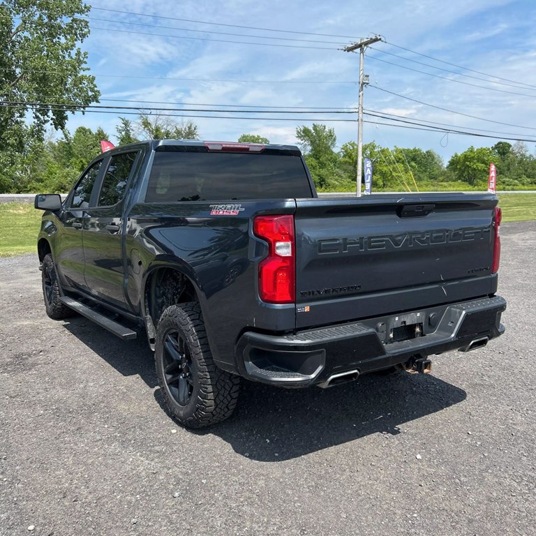 Photo 4 of this CHEVROLET SILVERADO 1500