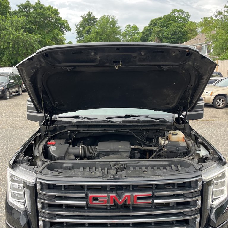 Photo 5 of this GMC SIERRA