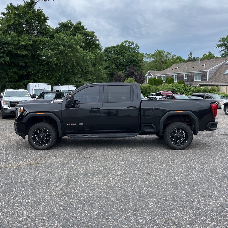 Photo 7 of this GMC SIERRA