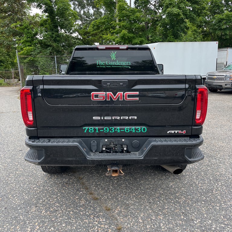 Photo 4 of this GMC SIERRA