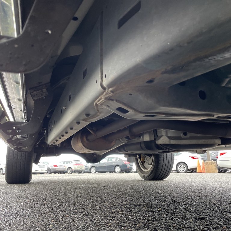 Photo 18 of this TOYOTA TUNDRA