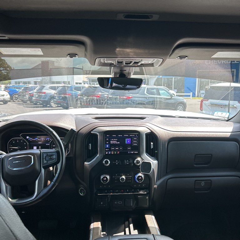 Photo 12 of this GMC SIERRA