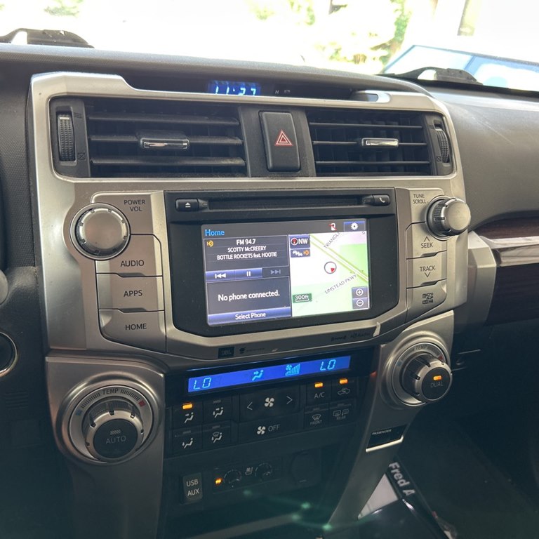 Photo 10 of this TOYOTA 4RUNNER