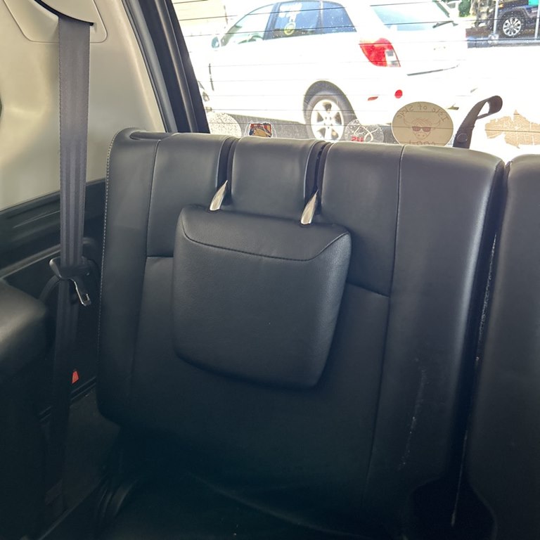 Photo 11 of this TOYOTA 4RUNNER