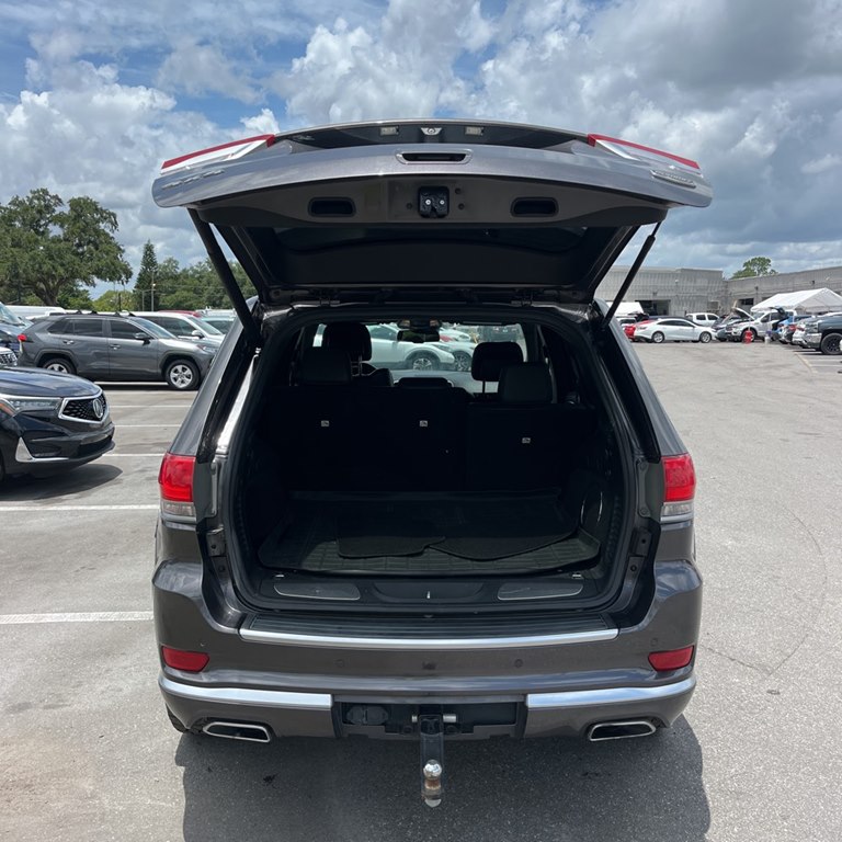 Photo 7 of this JEEP GRAND CHEROKEE