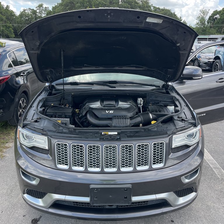 Photo 5 of this JEEP GRAND CHEROKEE