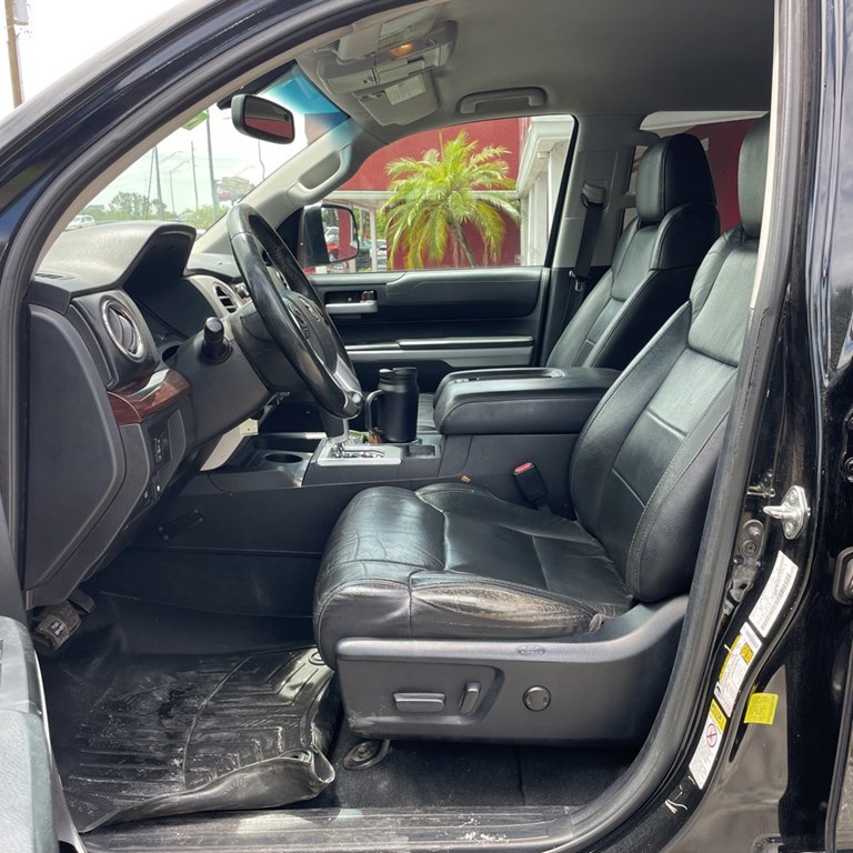 Photo 14 of this TOYOTA TUNDRA