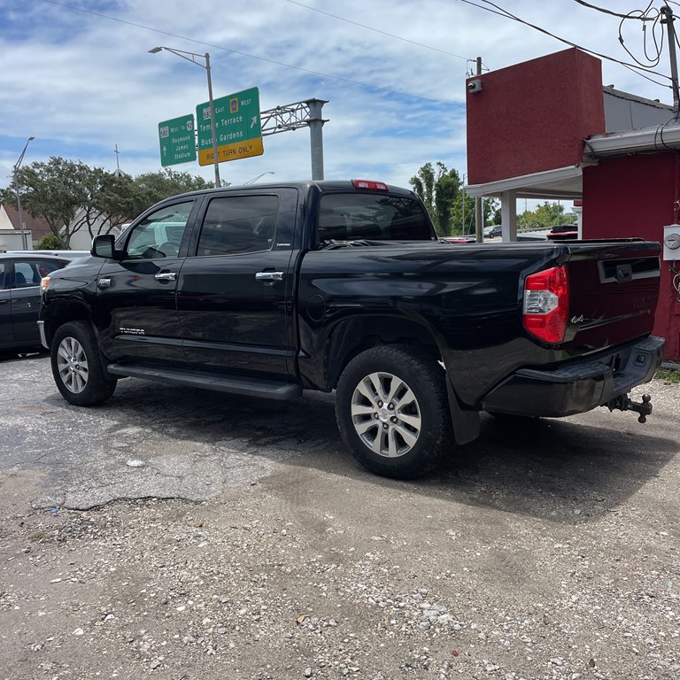Photo 2 of this TOYOTA TUNDRA