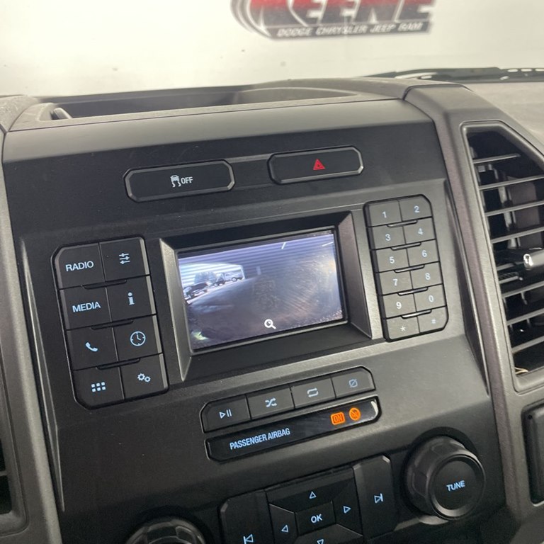 Photo 11 of this FORD F350