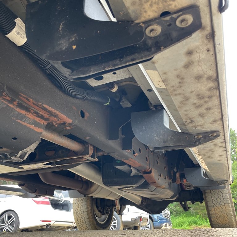 Photo 18 of this GMC SIERRA