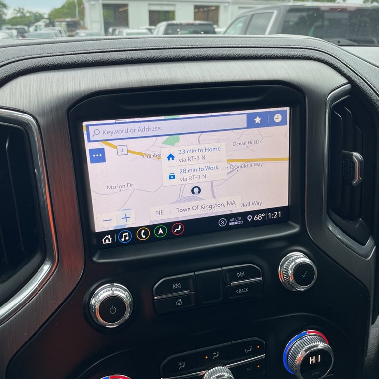 Photo 10 of this GMC SIERRA