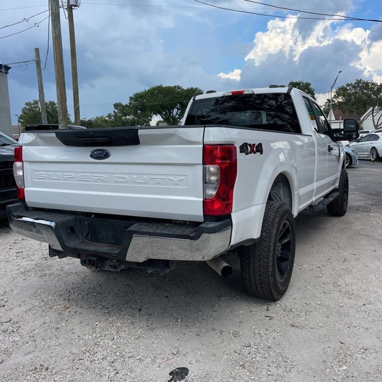 Photo 7 of this FORD F250
