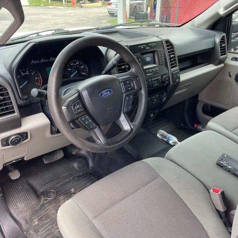 Photo 13 of this FORD F250