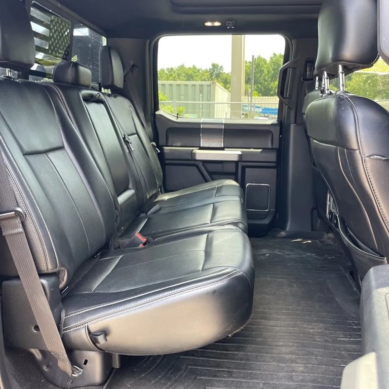 Photo 13 of this FORD F150
