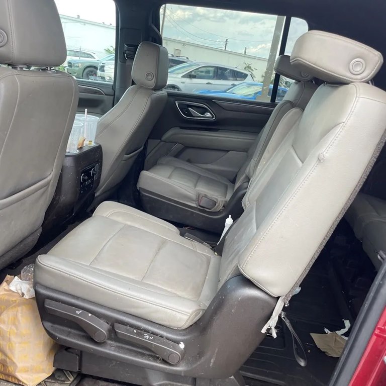 Photo 9 of this CHEVROLET SUBURBAN