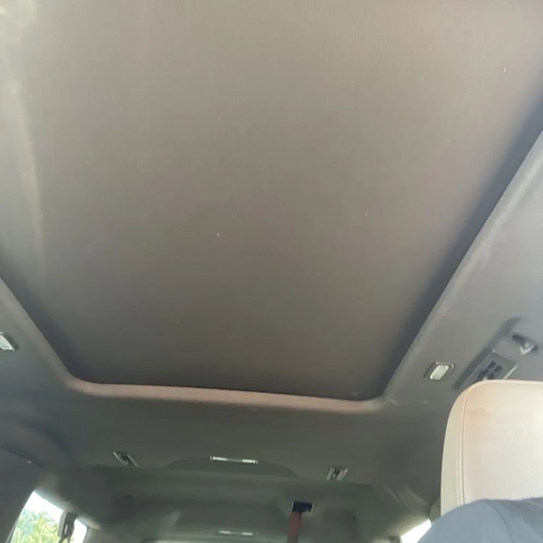 Photo 13 of this CHEVROLET SUBURBAN