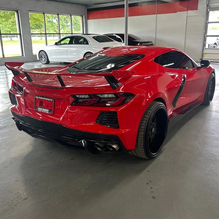 Photo 6 of this CHEVROLET CORVETTE