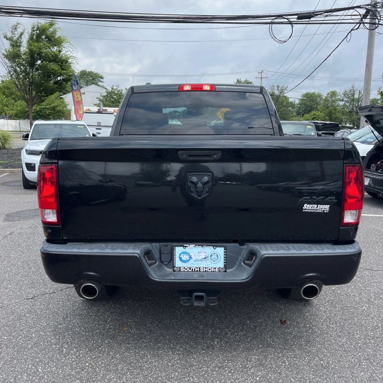 Photo 3 of this RAM 1500