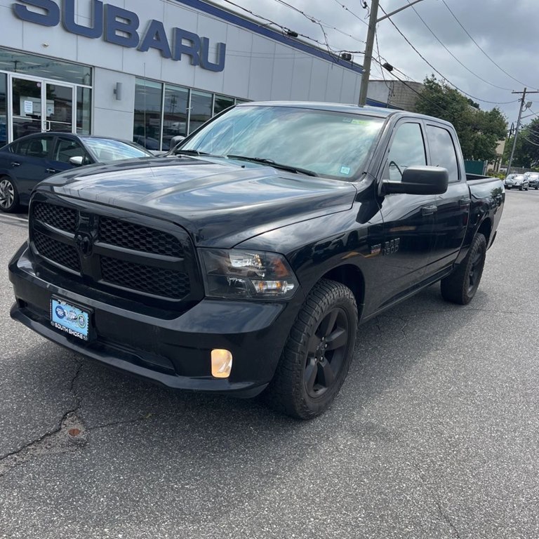 Photo 2 of this RAM 1500