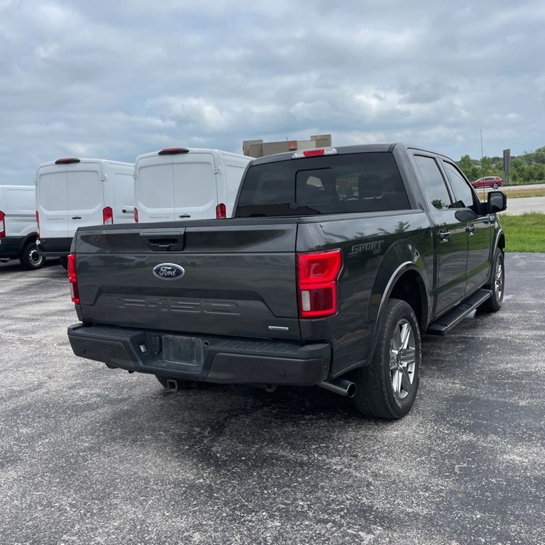 Photo 4 of this FORD F150