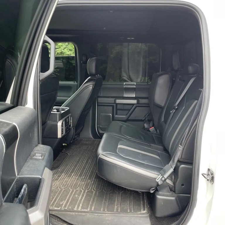 Photo 15 of this FORD F150