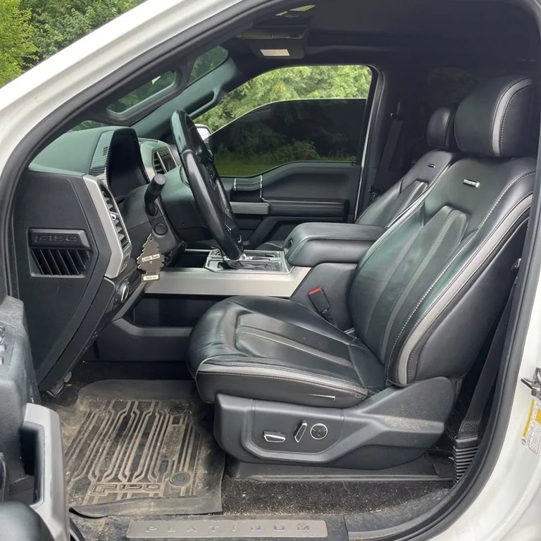 Photo 13 of this FORD F150