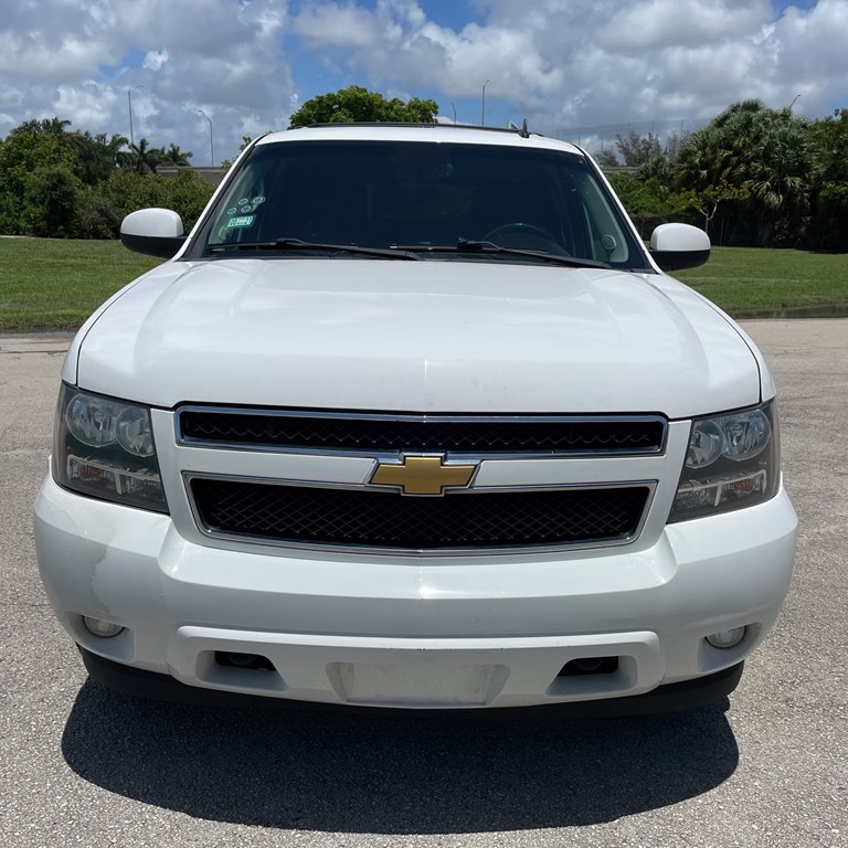 Photo 5 of this CHEVROLET TAHOE
