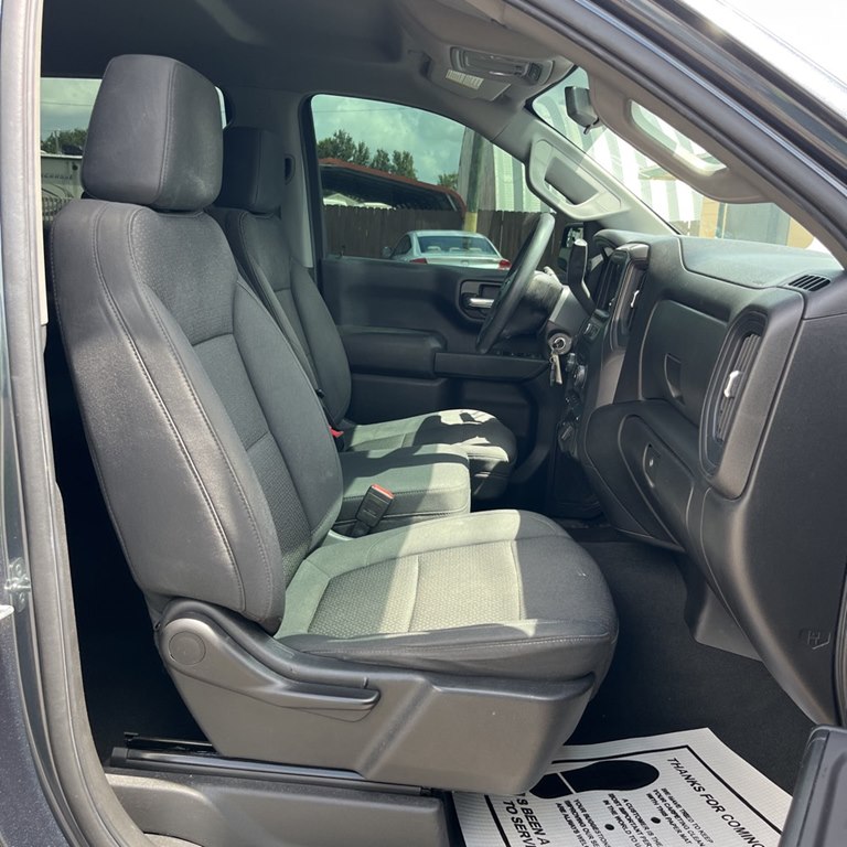 Photo 11 of this CHEVROLET SILVERADO 1500