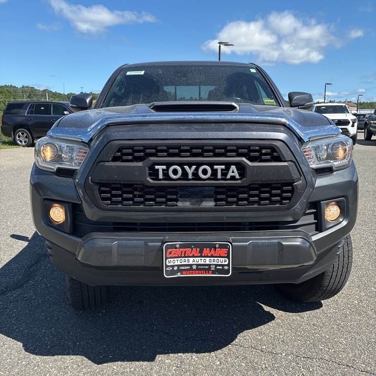Photo 5 of this TOYOTA TACOMA