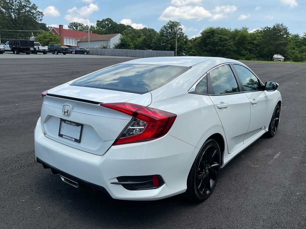 Photo 9 of this HONDA CIVIC