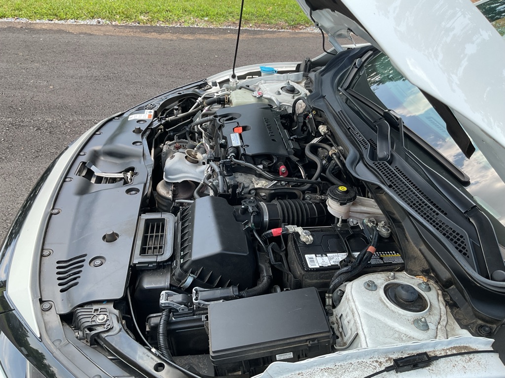 Photo 17 of this HONDA CIVIC