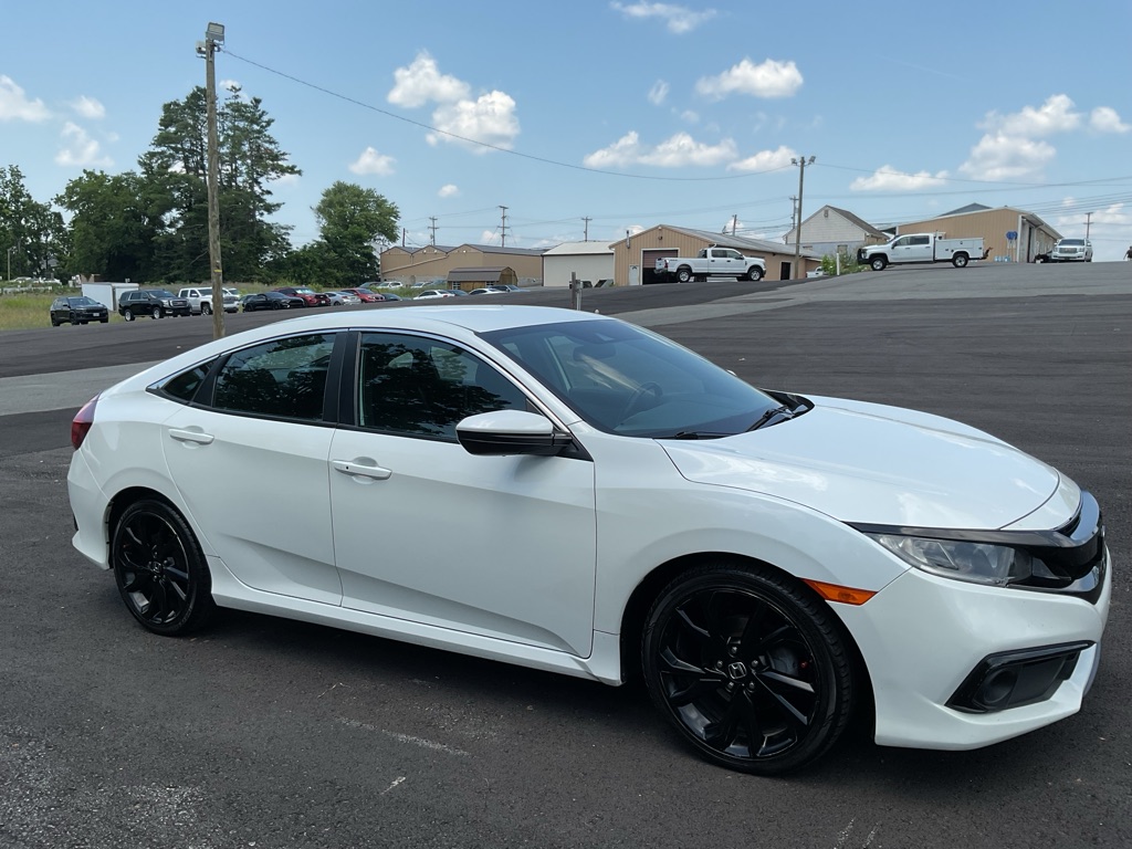 Photo 12 of this HONDA CIVIC