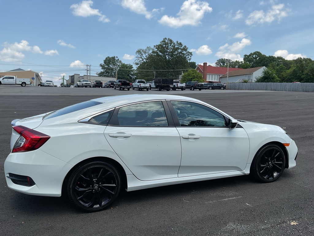 Photo 10 of this HONDA CIVIC