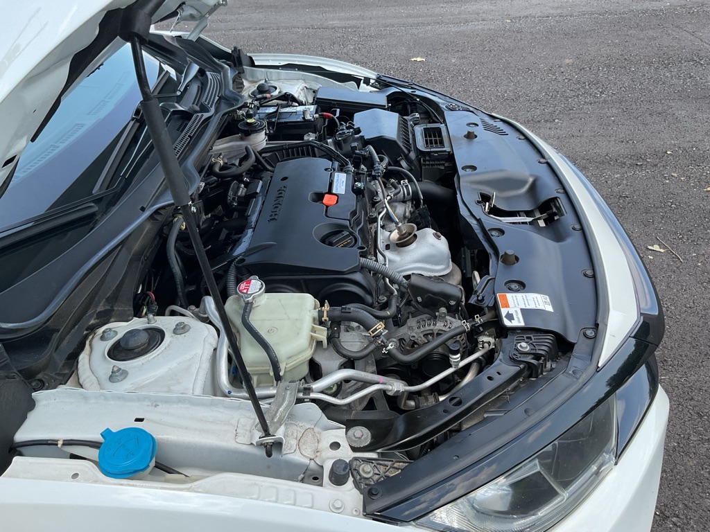 Photo 16 of this HONDA CIVIC