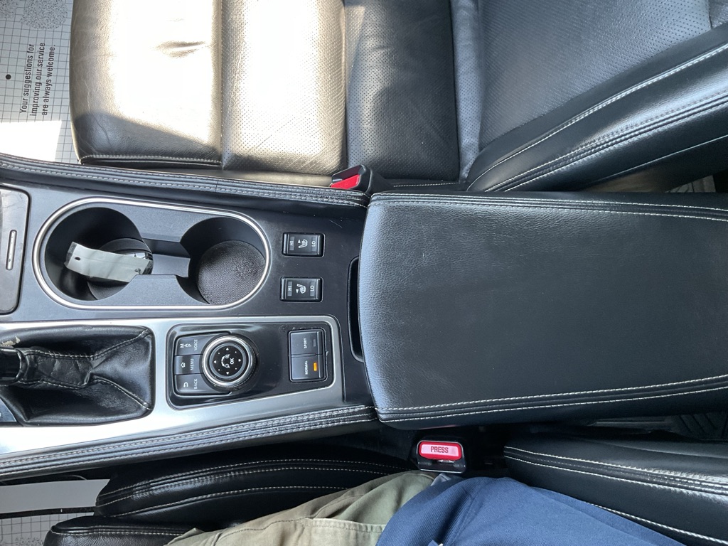 Photo 43 of this NISSAN MAXIMA