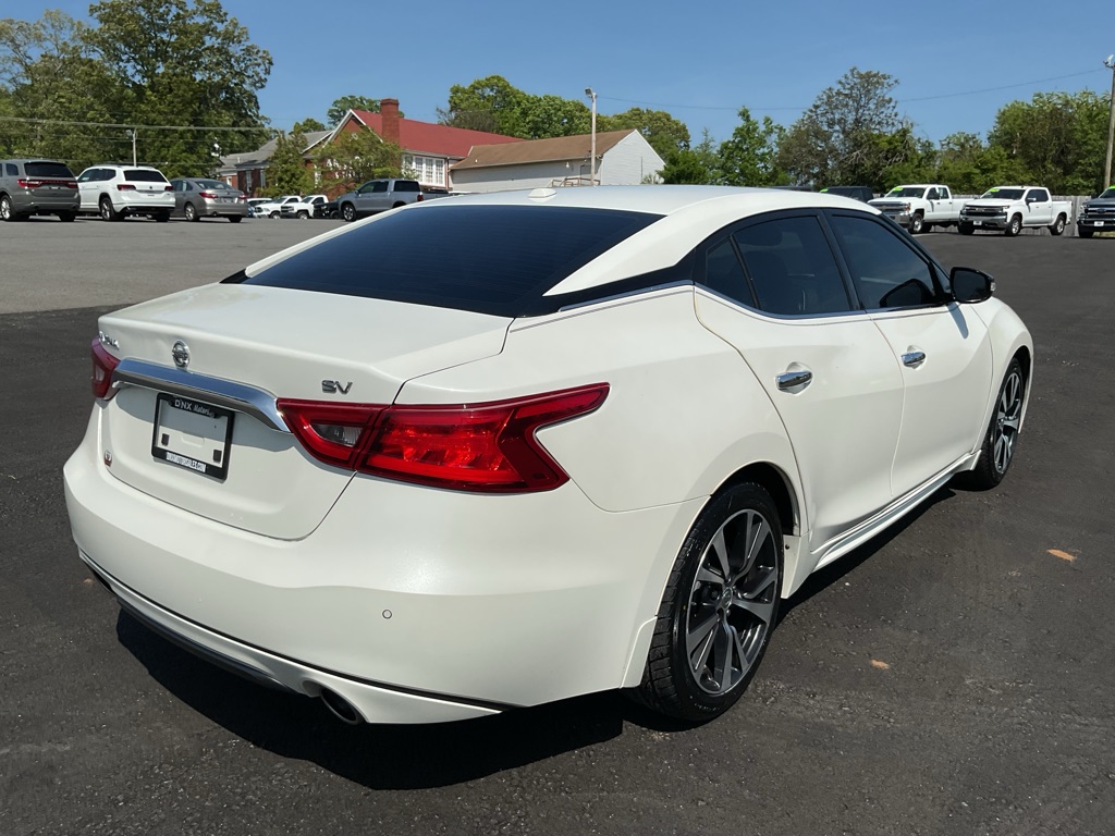 Photo 10 of this NISSAN MAXIMA