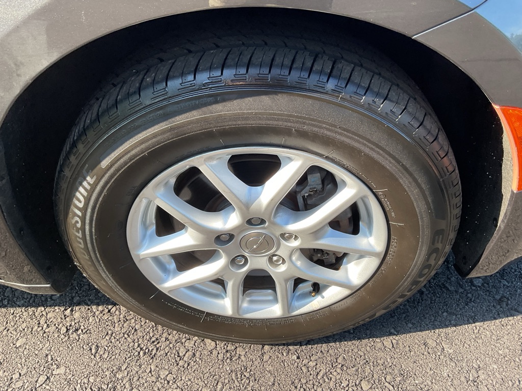 Photo 22 of this CHRYSLER VOYAGER
