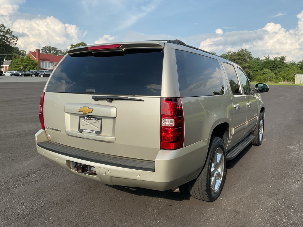 Photo 11 of this CHEVROLET SUBURBAN